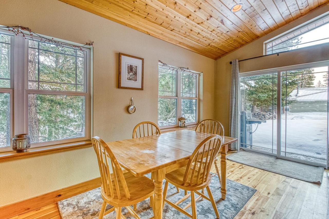 River Song Cabin Левънуърт Екстериор снимка